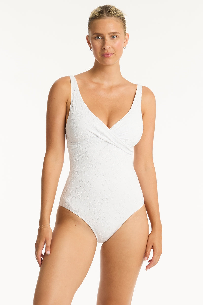 Interlace Cross Front One Piece – White – Sea Level US