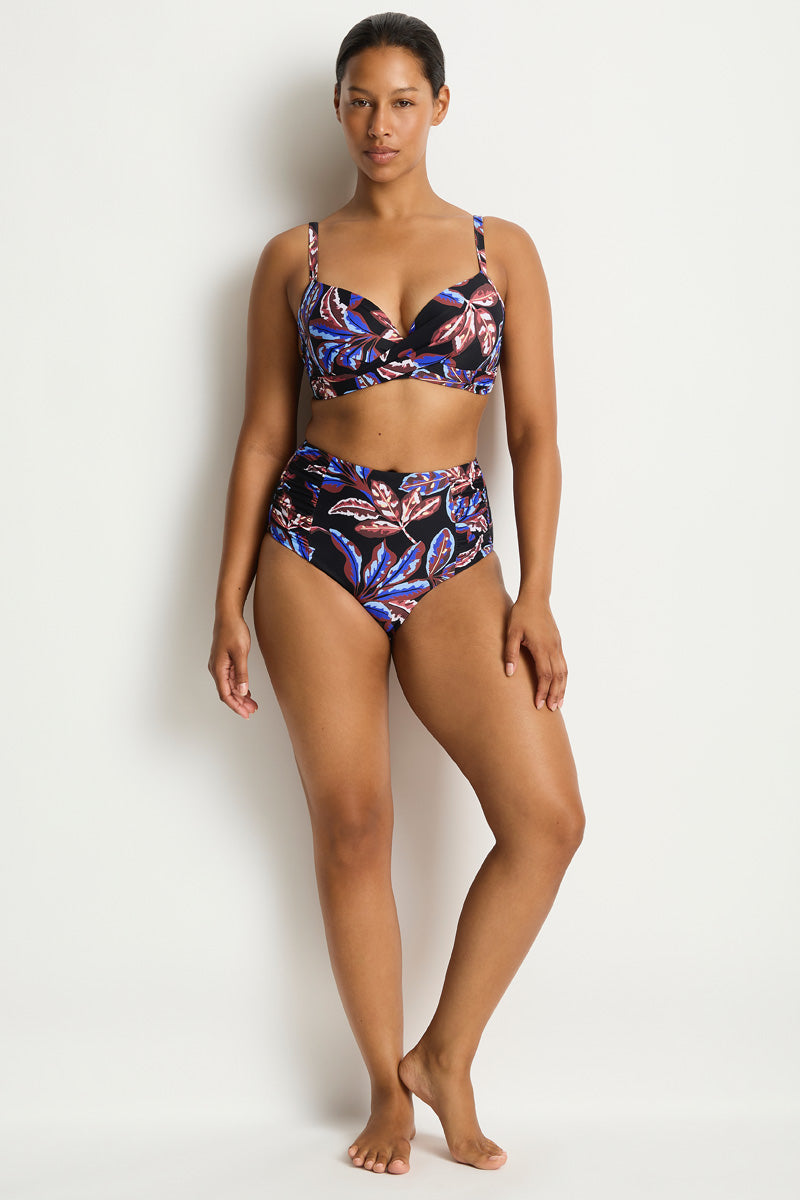 Oceanwood High Waist Gathered Side Pant